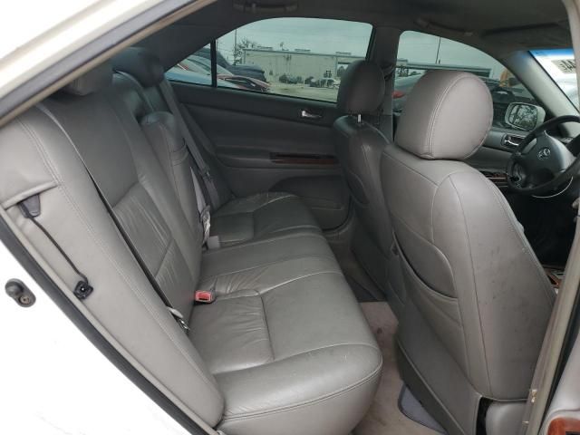 2004 Toyota Camry LE