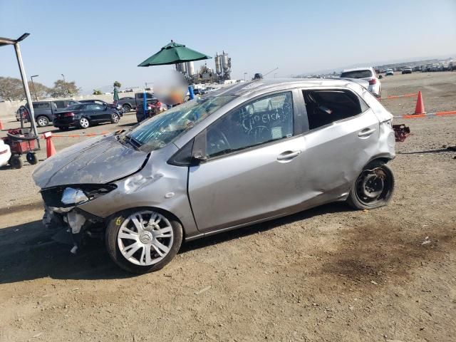 2013 Mazda 2