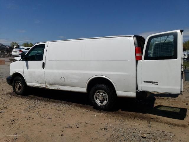 2014 Chevrolet Express G2500