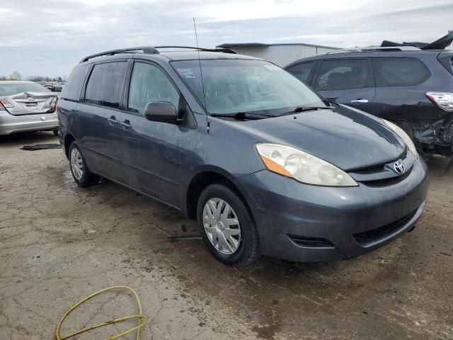 2007 Toyota Sienna CE