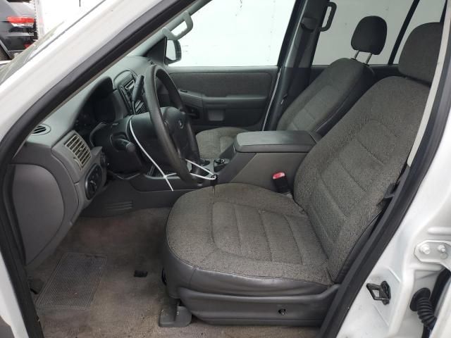 2004 Ford Explorer XLS