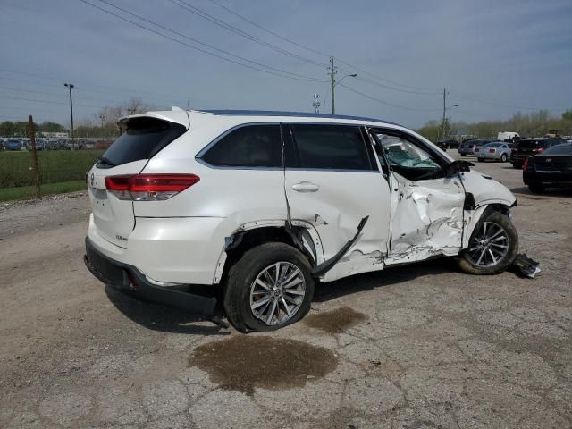 2018 Toyota Highlander SE