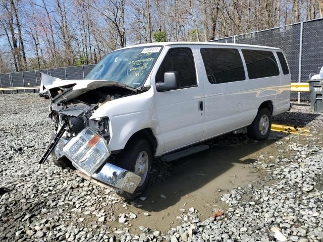 2014 Ford Econoline E350 Super Duty Wagon