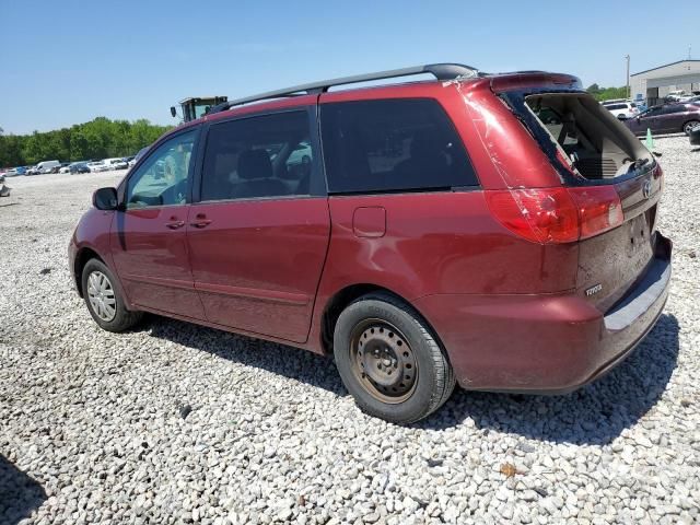 2007 Toyota Sienna XLE