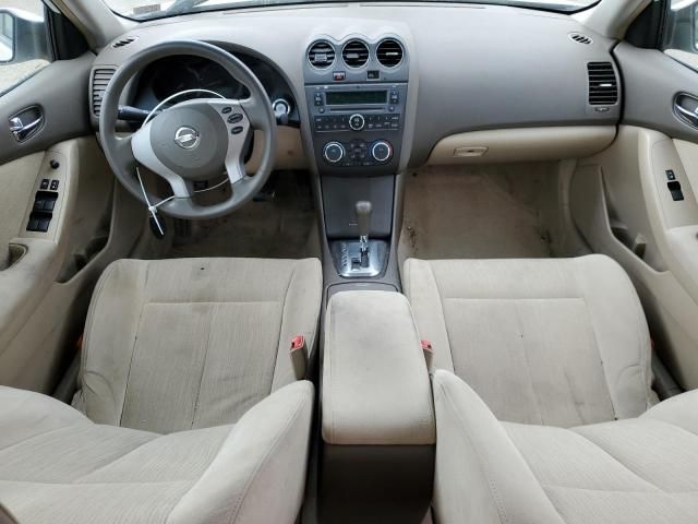 2010 Nissan Altima Base