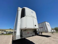 Salvage trucks for sale at Tucson, AZ auction: 2016 Utility Reefer