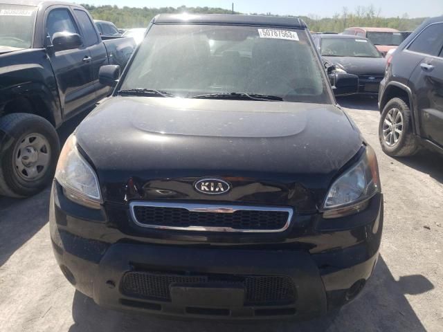 2011 KIA Soul +