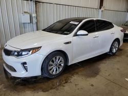 Carros salvage sin ofertas aún a la venta en subasta: 2018 KIA Optima LX