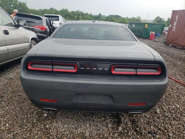 2017 Dodge Challenger SXT