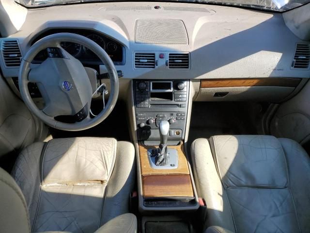 2004 Volvo XC90