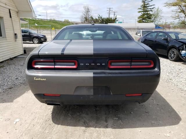 2017 Dodge Challenger SXT