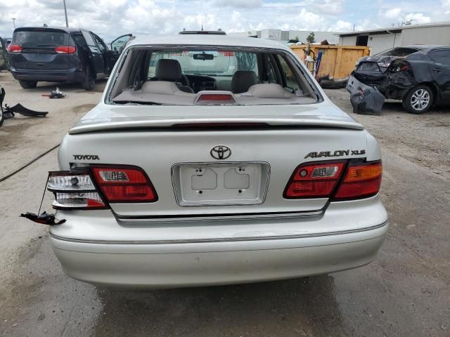 1999 Toyota Avalon XL