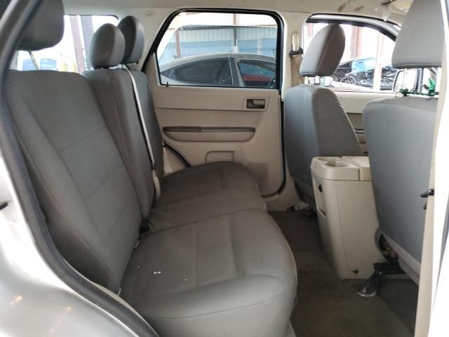 2010 Ford Escape XLS