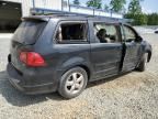 2009 Volkswagen Routan SE