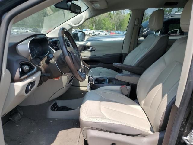 2017 Chrysler Pacifica Touring L