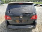 2009 Volkswagen Routan SE