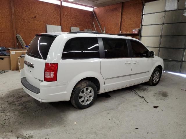 2010 Chrysler Town & Country Touring