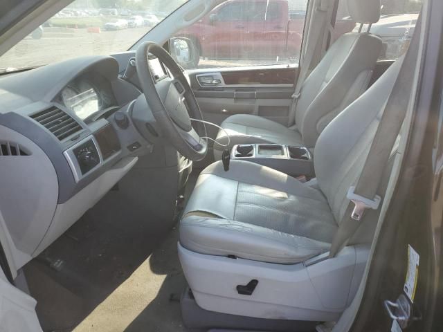 2009 Chrysler Town & Country Touring