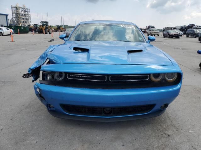 2015 Dodge Challenger SXT Plus