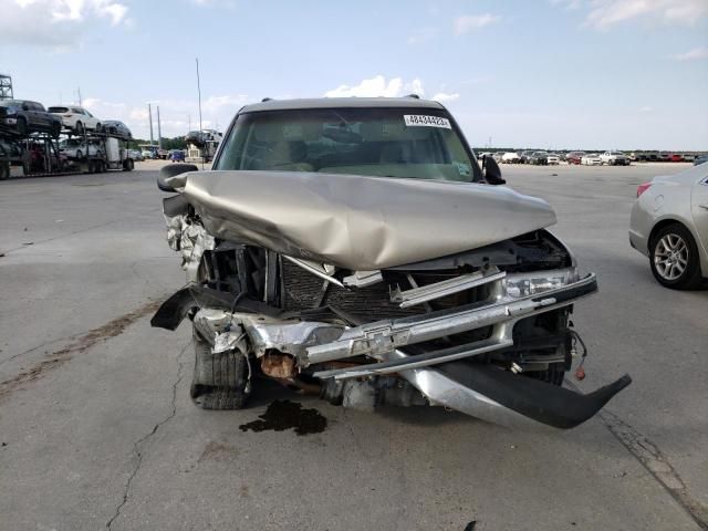 2003 Chevrolet Tahoe C1500