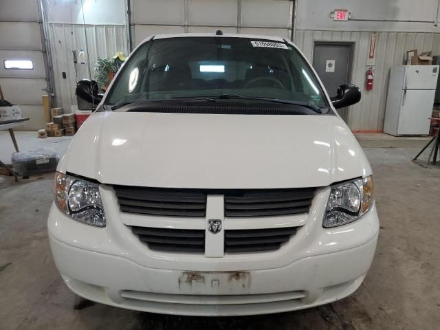 2005 Dodge Grand Caravan SE