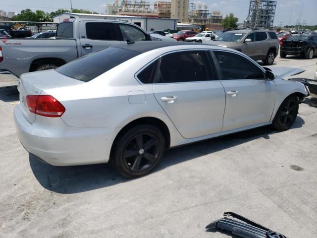 2012 Volkswagen Passat SE