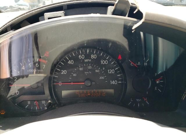 2004 Nissan Armada SE