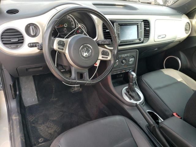 2016 Volkswagen Beetle SE