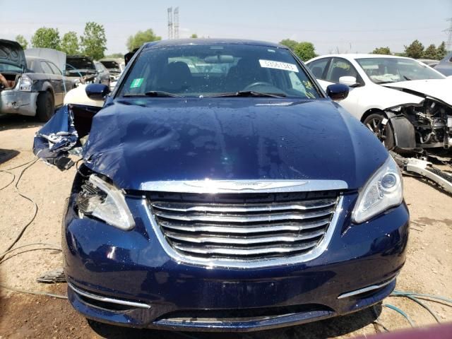 2014 Chrysler 200 LX