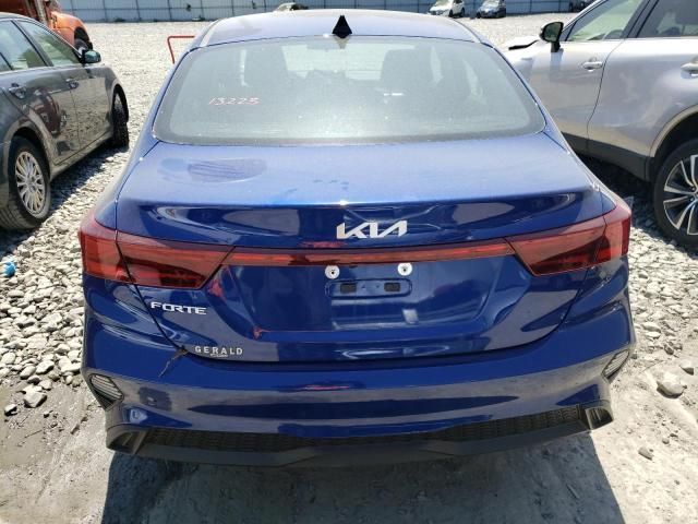 2023 KIA Forte LX