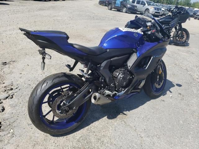 2022 Yamaha YZFR7