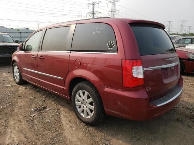 2013 Chrysler Town & Country Touring