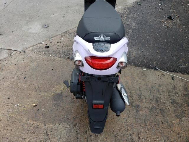 2022 Genuine Scooter Co. Buddy 125