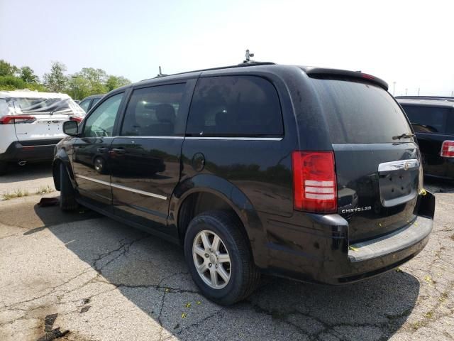 2010 Chrysler Town & Country Touring