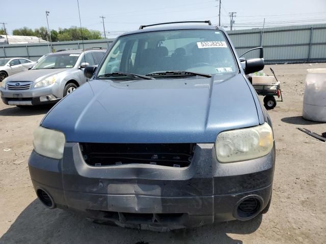 2005 Ford Escape XLS