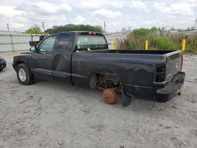 2005 Dodge Dakota SLT