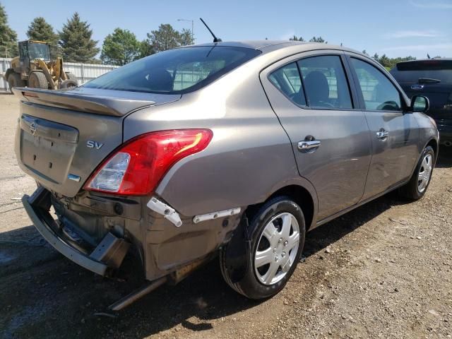 2013 Nissan Versa S