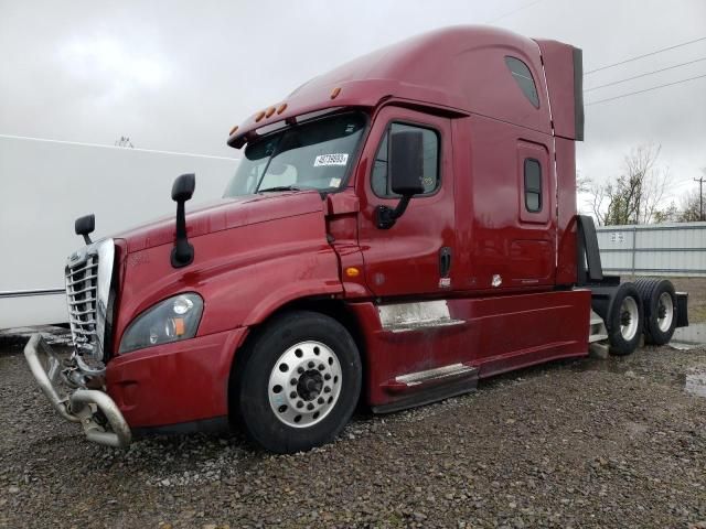 2015 Freightliner Cascadia 125