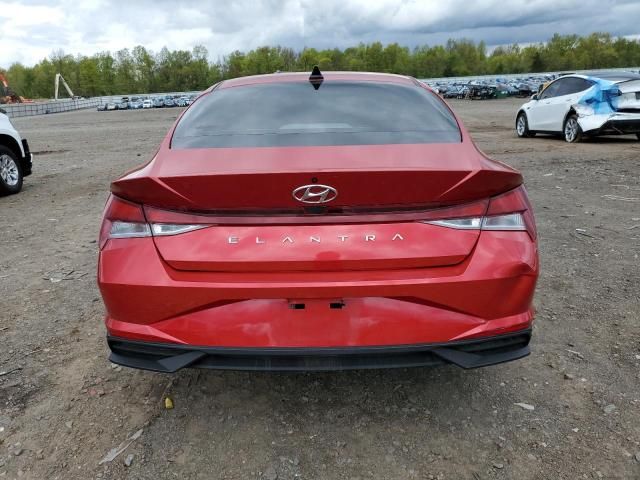 2021 Hyundai Elantra SE