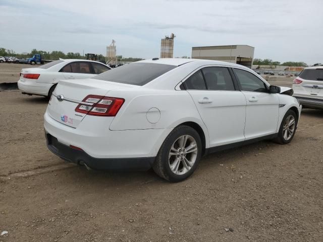 2015 Ford Taurus SE