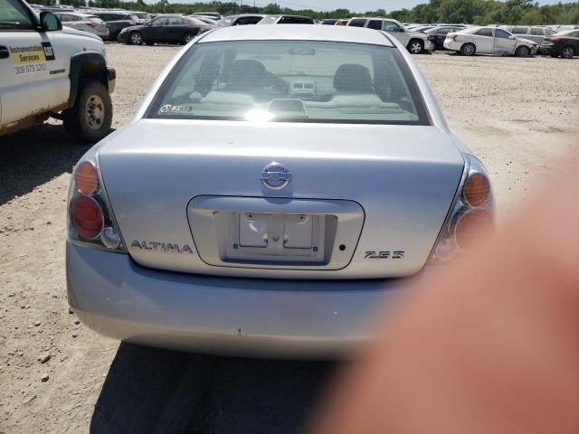 2002 Nissan Altima Base