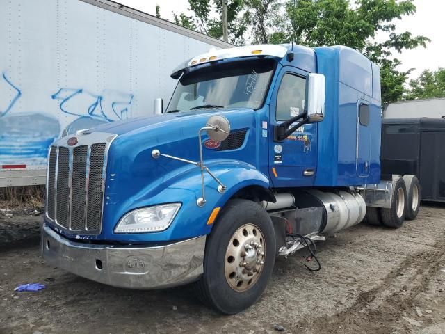 2016 Peterbilt 579