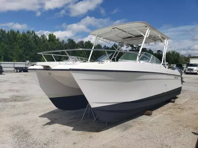 2006 Glac Bay Boat