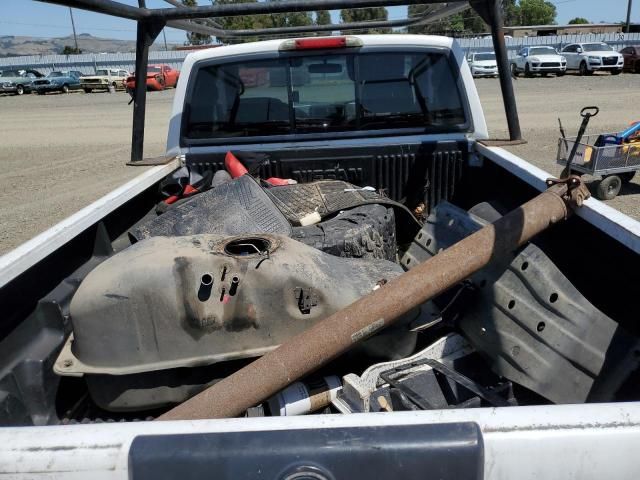 2002 Nissan Frontier King Cab XE