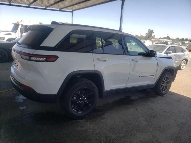 2024 Jeep Grand Cherokee Laredo