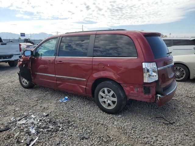 2013 Chrysler Town & Country Touring