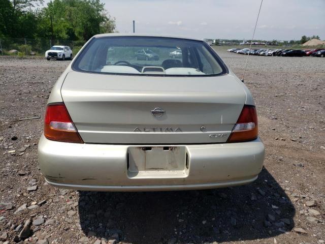 1999 Nissan Altima XE