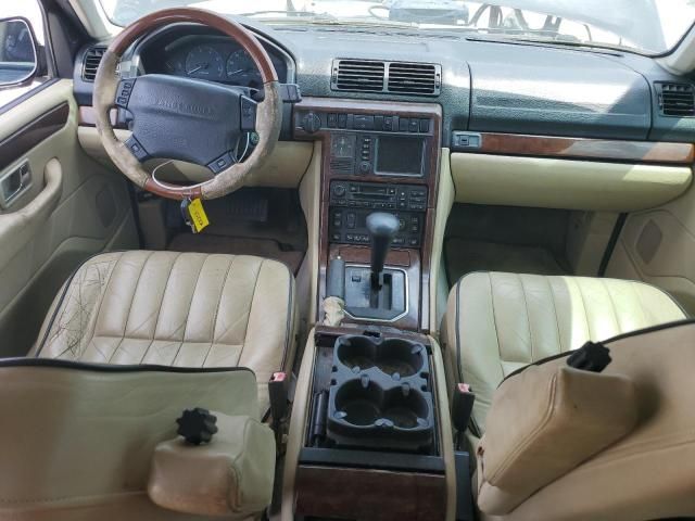 2002 Land Rover Range Rover 4.6 HSE Long Wheelbase