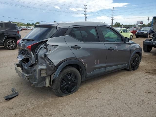 2018 Nissan Kicks S