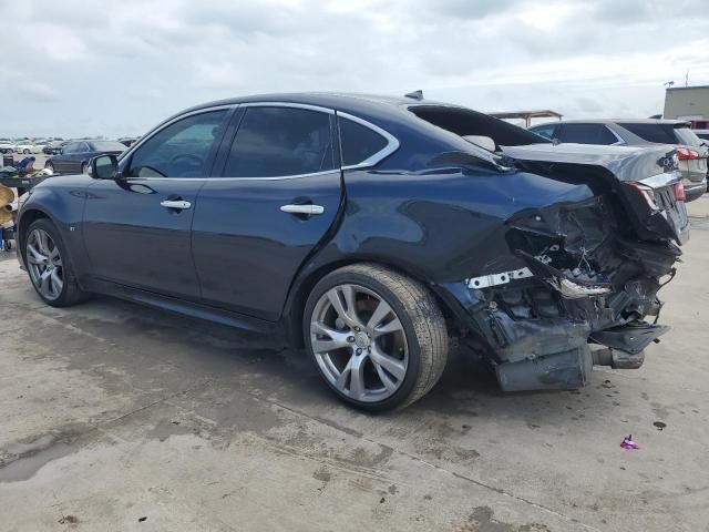 2015 Infiniti Q70 3.7